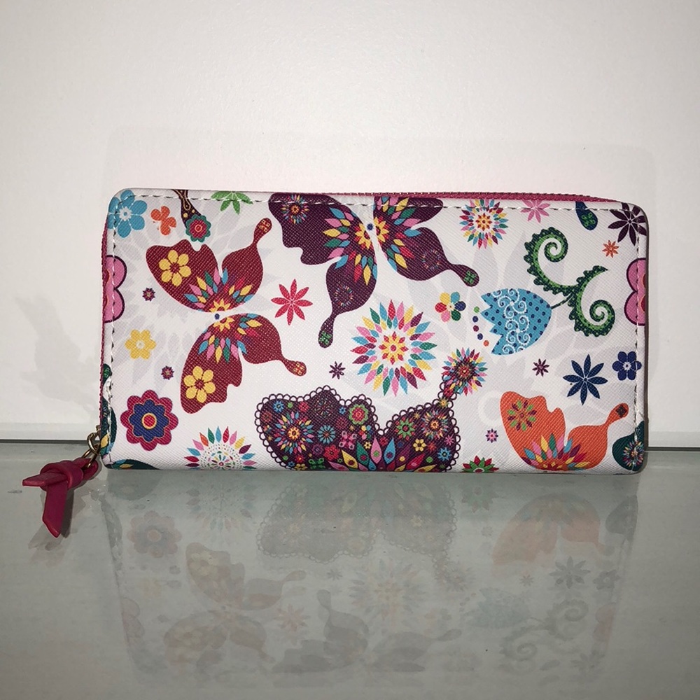 Wallet - Picture 2 of 8